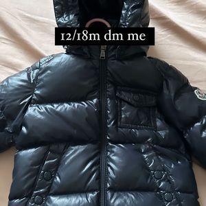 Infant Moncler 12/18 navy blue bought with fur but lost the fur